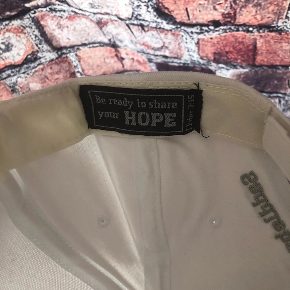 NWOT Saddleback Church HOPE Embroidered Velcro White and Grey Hat - Picture 7 of 9